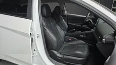 2024 Hyundai AVANTE 1.6, белый — фото 12