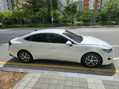 2022 Hyundai Sonata Modern — фото 4