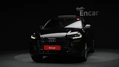 2022 Audi Q8 55 TFSI Quattro Premium — фото 3