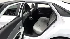 2022 Hyundai AVANTE 1.6, белый — фото 12