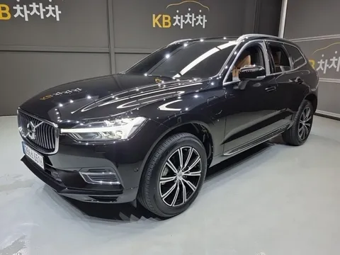 2021 Volvo XC60 T8 Inscription
