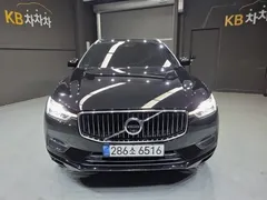 2021 Volvo XC60 T8 Inscription, чёрный — фото 3