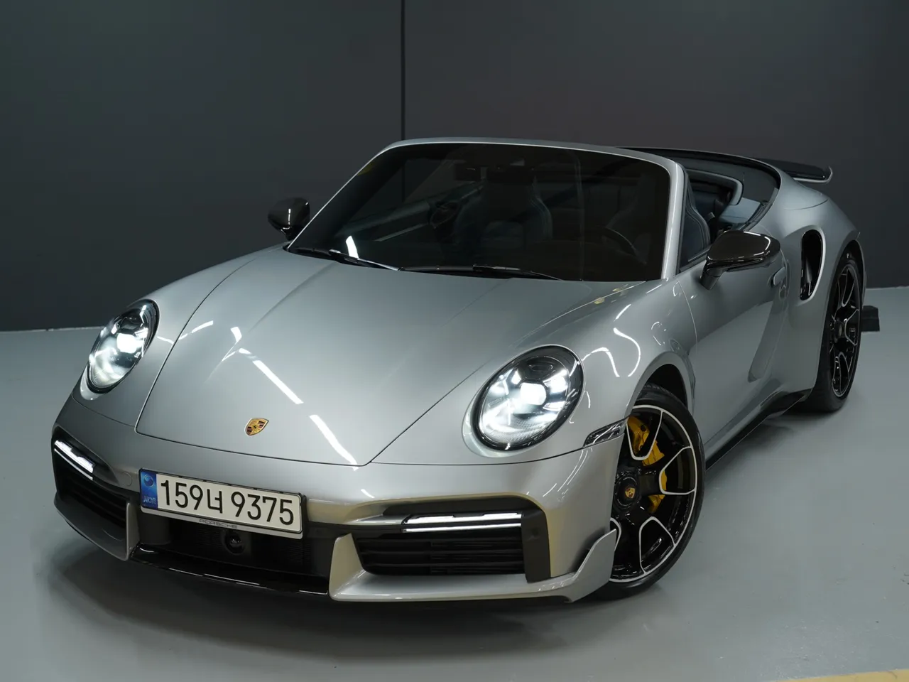 2022 Porsche 911 Turbo S Cabriolet