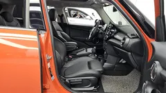 2021 Mini Cooper 5Door HIGH, оранжевый — фото 15