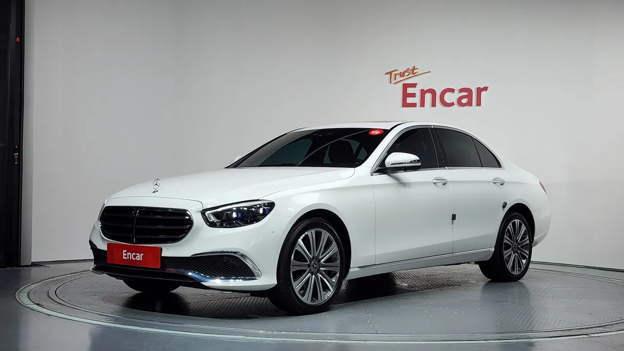 2023 Mercedes-Benz E-Class E300e 4MATIC Exclusive