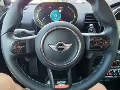 2023 Mini Clubman Multitione Edition, оранжевый — фото 15