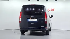2022 Hyundai Staria Cargo 5-Seater — фото 4