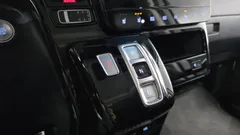 2022 Hyundai Staria Lounge 9-Seater — фото 9