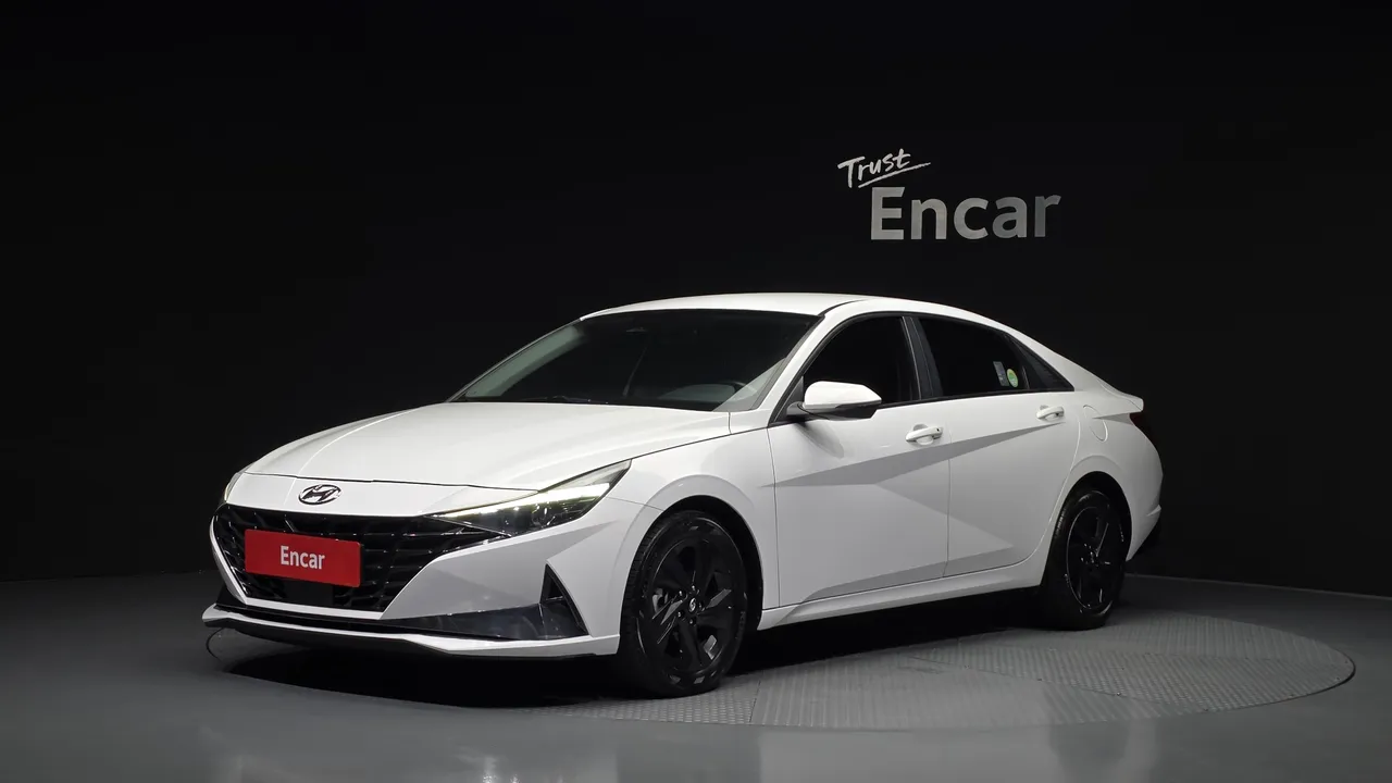 2022 Hyundai AVANTE Modern