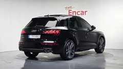 2022 Audi SQ5 3.0 TFSI Quattro, чёрный — фото 2
