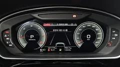 2021 Audi A8 50 TDI Quattro LWB, чёрный — фото 8