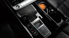 2021 Audi A8 50 TDI Quattro LWB, чёрный — фото 9