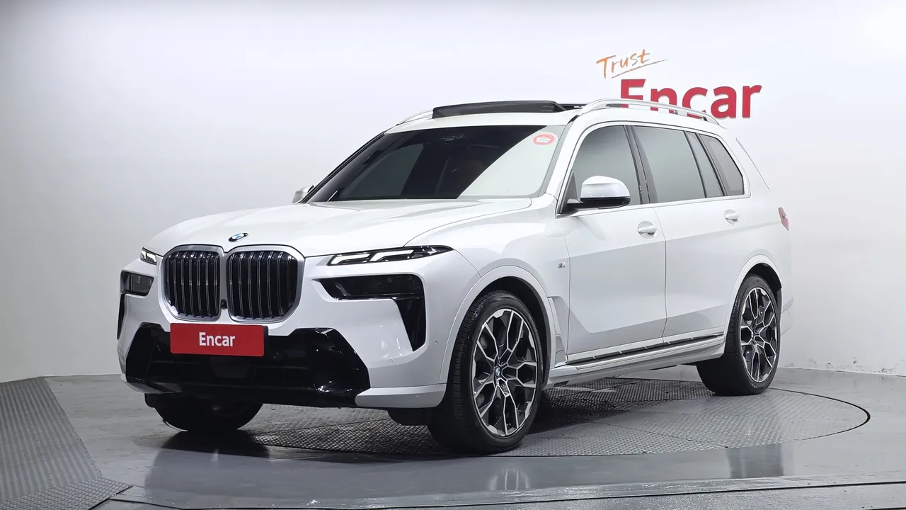 2024 BMW X7 xDrive 40i M Sport 7STR