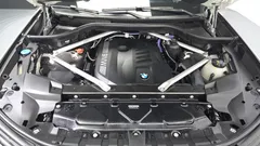 2024 BMW X7 xDrive 40i M Sport 7STR, белый — фото 6