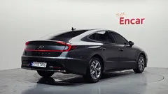 2022 Hyundai Sonata 2.0 — фото 2