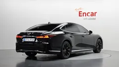 2023 Lexus LS 3.5 Platinum AWD, чёрный — фото 2