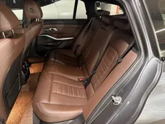 2022 BMW 3-Series 320i Touring M Sports — фото 14