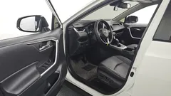 2022 Toyota RAV4 2.5 2WD Hybrid, белый — фото 10