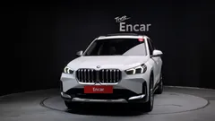 2023 BMW X1 sDrive 20i xLine, белый — фото 3