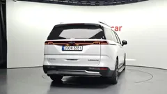 2023 Kia Carnival Diesel 7-Seater Signature — фото 4