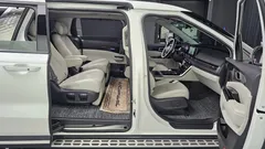 2023 Kia Carnival Diesel 7-Seater Signature — фото 12