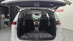 2023 Kia Carnival Diesel 7-Seater Signature — фото 20