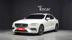 2021 Volvo S60 B5 Inscription, белый — фото 1
