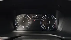 2021 Volvo S60 B5 Inscription, белый — фото 8