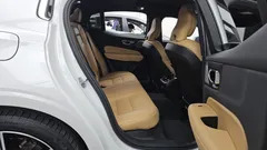 2021 Volvo S60 B5 Inscription, белый — фото 12