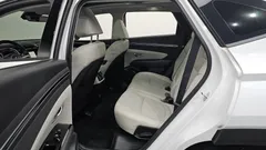 2023 Hyundai Tucson Diesel 2.0 2WD, белый — фото 11