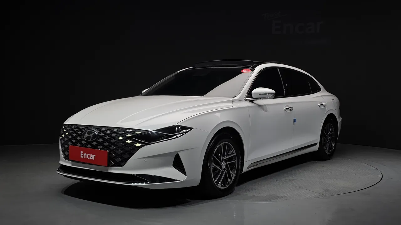2023 Hyundai Grandeur 3.0 LPi Rent Car