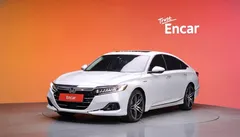2022 Honda Accord 2.0 Hybrid Touring — фото 1
