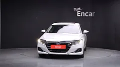 2022 Honda Accord 2.0 Hybrid Touring — фото 3