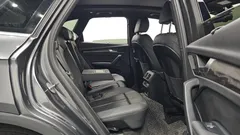 2023 Audi Q5 40 TDI Quattro Premium, серый — фото 11