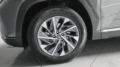 2023 Hyundai Tucson Inspiration 2WD, серый — фото 5