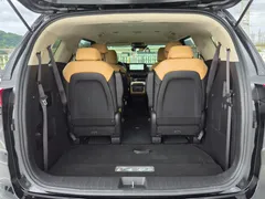 2023 Kia Carnival Diesel 9-Seater Prestige — фото 20