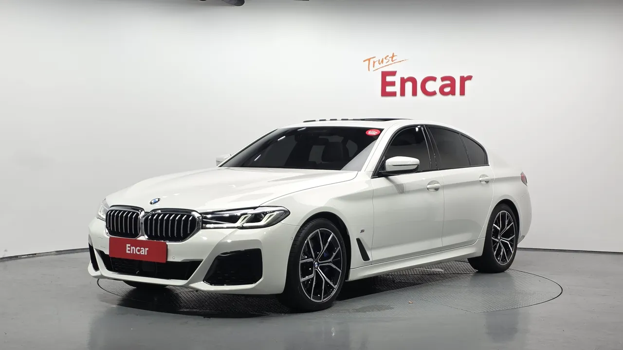 2023 BMW 5-Series 530i M Sport Package