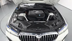 2023 BMW 5-Series 530i M Sport Package — фото 6