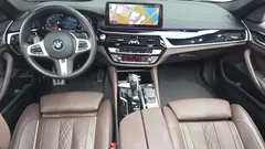 2023 BMW 5-Series 530i M Sport Package — фото 7
