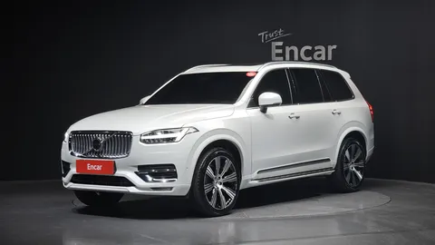 2023 Volvo XC90 B6 Ultimate Bright
