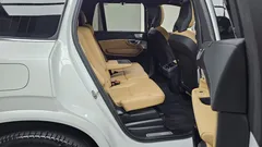 2023 Volvo XC90 B6 Ultimate Bright, белый — фото 11