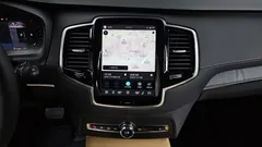 2023 Volvo XC90 B6 Ultimate Bright, белый — фото 12