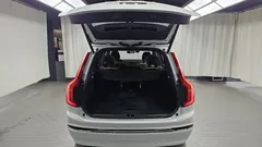 2023 Volvo XC90 B6 Ultimate Bright, белый — фото 17