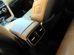 2023 Genesis G70 Gasoline 2.0T 2WD, синий — фото 20