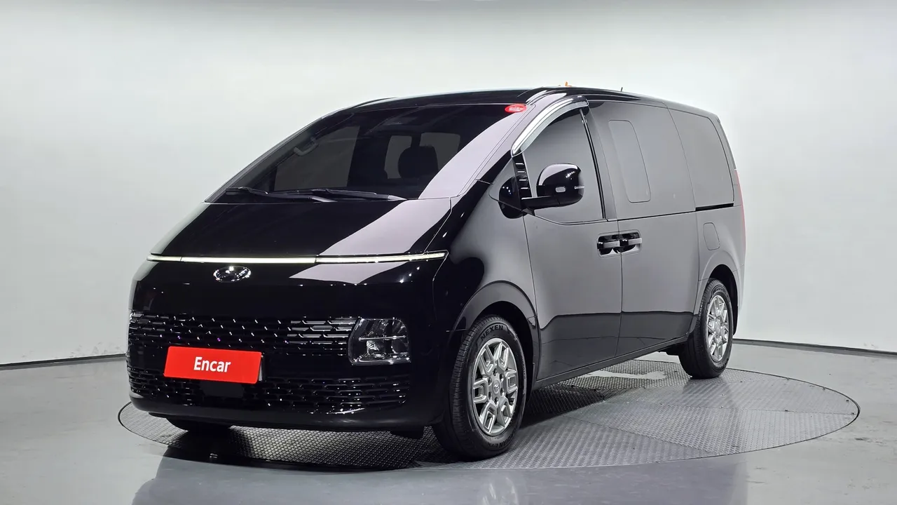 2023 Hyundai Staria L3.5 Cargo 5-Seater