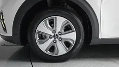 2022 Kia Niro 1.6 HEV, белый — фото 5
