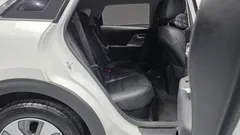 2022 Kia Niro 1.6 HEV, белый — фото 12