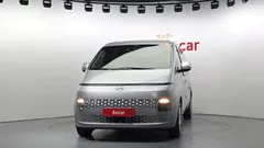 2023 Hyundai Staria Tourer 11-Seater — фото 3