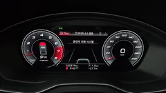 2022 Audi SQ5 3.0 TFSI Quattro, белый — фото 8