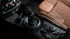 2024 Mini Clubman Classic, зелёный — фото 9